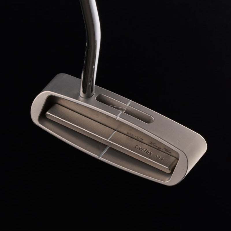 CYCLUX 3.1.1 precision blade putter with MOD1 rear module, rear view