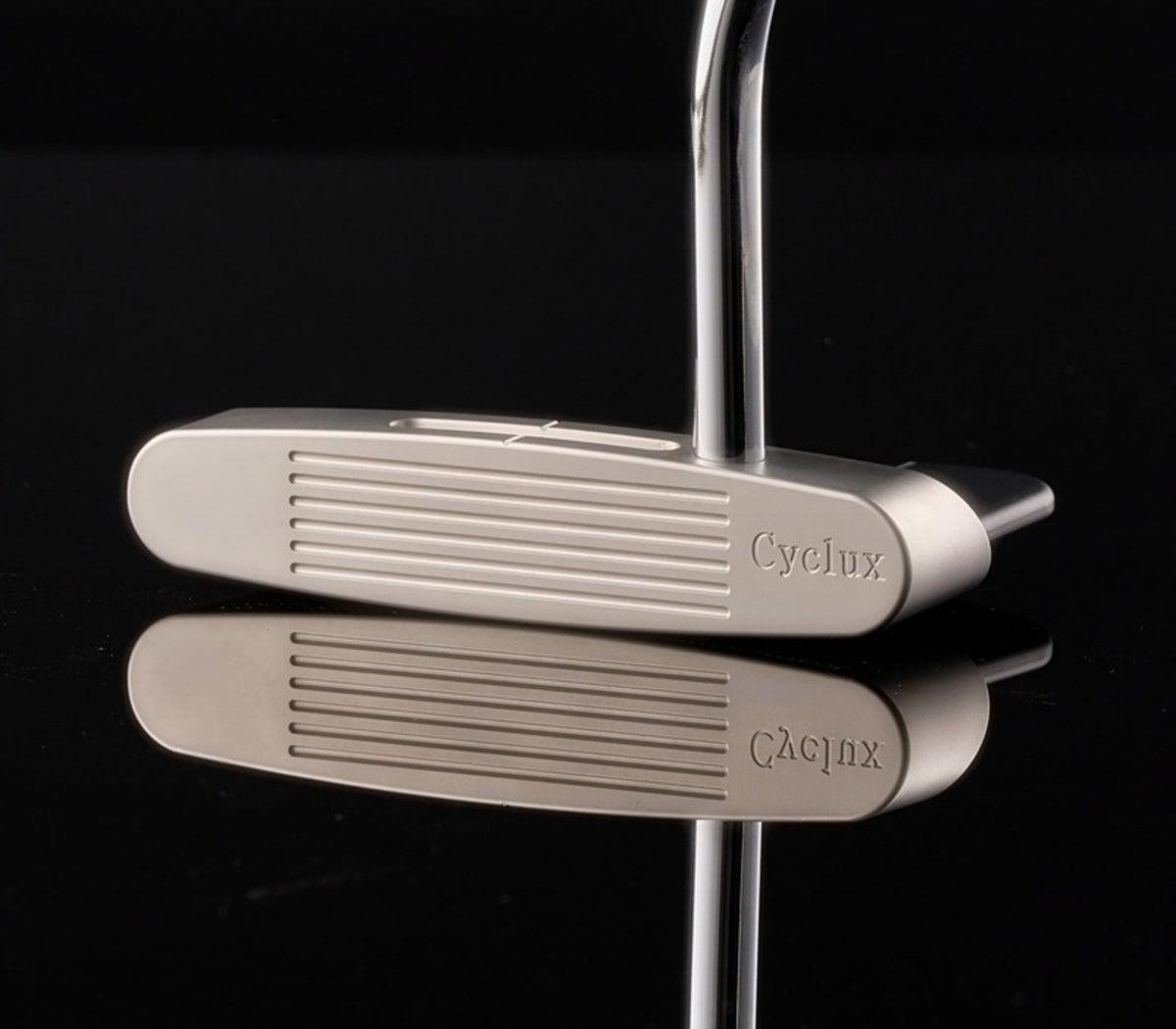 CNC-milled face of a CYCLUX 3.1 blade putter